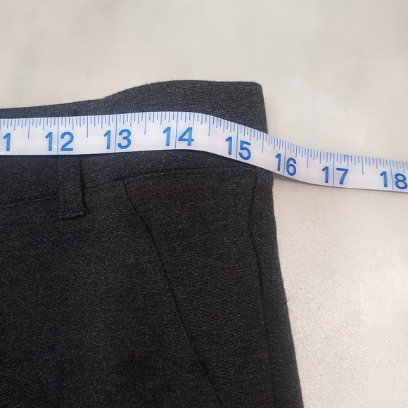 Betabrand Dark Charcoal Gray Pants. Size M - Picture 9 of 9